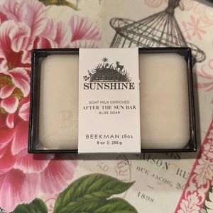 BEEKMAN 1802 Hello Sunshine large Goat Milk bar soap